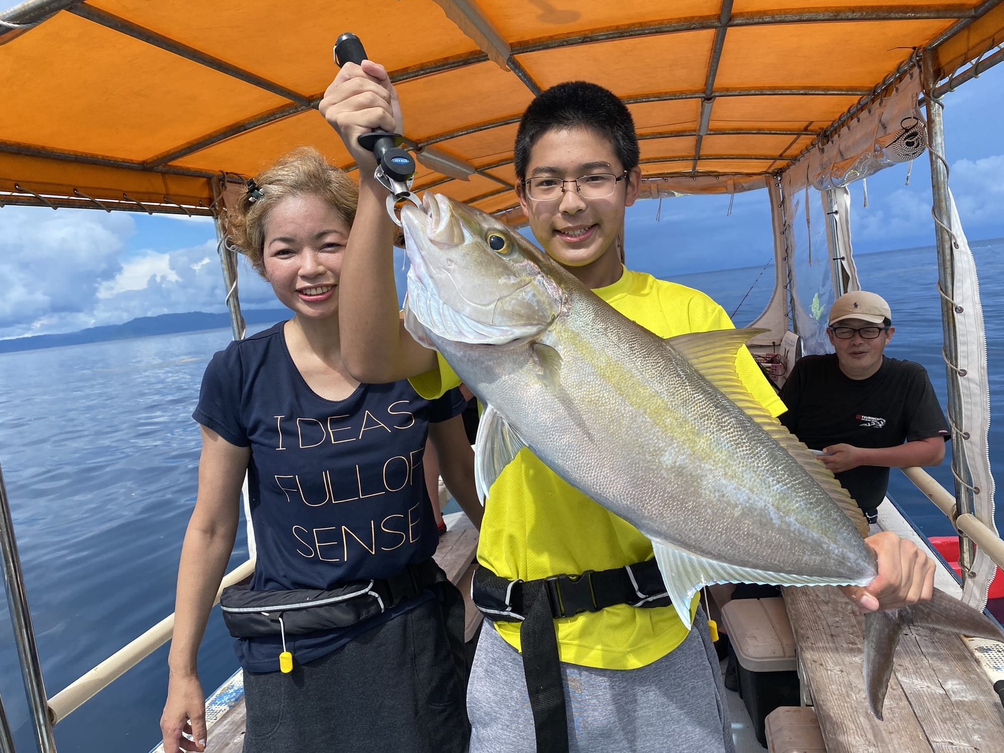 大物釣り＆竹富島観光ツアー手ぶらでOK！石垣島ブルーを眺めながら気軽