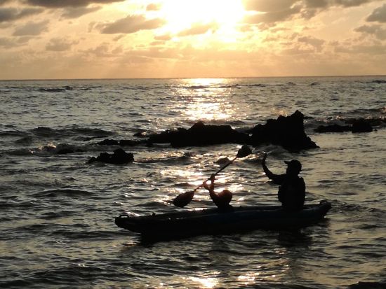 沖永良部島 西海岸 1泊2日ビーチキャンプ&サンセットカヤックツアー キャンプ初心者にもおすすめ！＜送迎 or レンタカー込＞ by 島暮