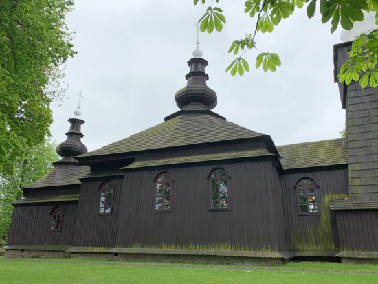 世界遺産マウォポルスカの木造教会群　日帰り観光ツアー ＜貸切／約10時間／日本語ガイド／クラクフ発＞