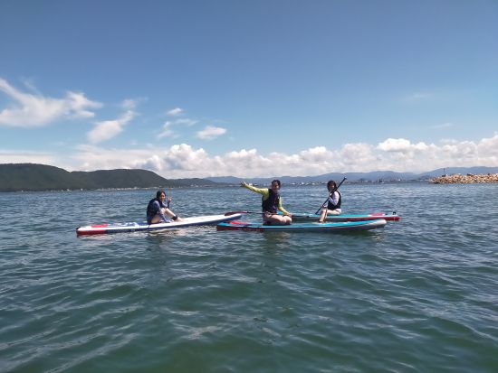 SUP体験 離島のきれいな海をのんびりクルージング！ペットと一緒に体験もOK＜2時間30分／4～11月／午前・午後／女木島（鬼ヶ島）＞