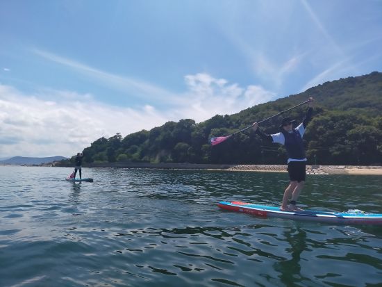 SUP体験 離島のきれいな海をのんびりクルージング！ペットと一緒に体験もOK＜2時間30分／4～11月／午前・午後／女木島（鬼ヶ島）＞
