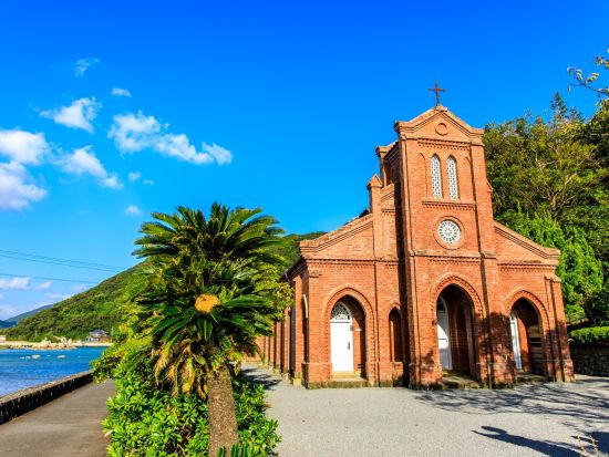 貸切観光タクシー 福江島外回り観光コース 人気観光地 大瀬崎灯台・井持浦教会ルルド・高浜ビーチなどをめぐる旅＜6時間／1～9名／福江島・五島市＞by五島タクシー