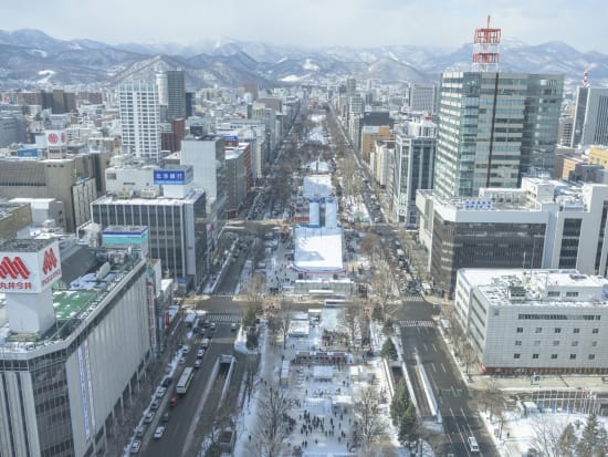 さっぽろテレビ塔展望台入場券　地上90.38mから間近に見える大通公園・札幌の絶景を一望！＜通年／札幌市＞