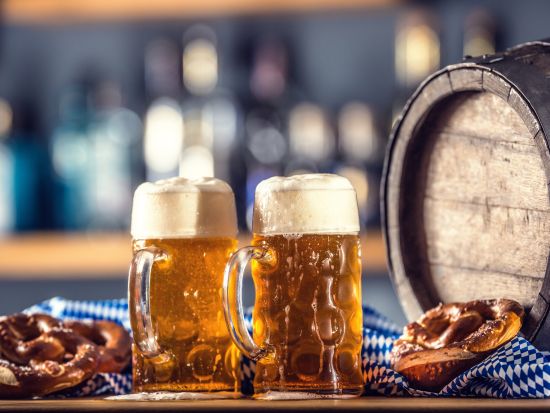 ミュンヘン市内ビールツアー　オクトーバーフェスト博物館＆ホーフブロイハウス ＜ビール試飲＆軽食付き／英語ガイド／ミュンヘン発＞