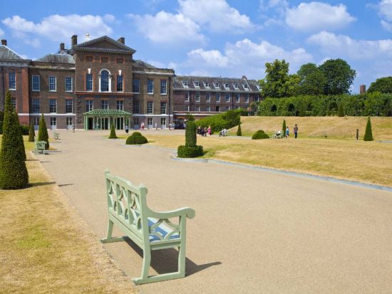 ダイアナ元皇太子妃の居城 ケンジントン宮殿(Kensington Palace) 入場チケット☆チケット購入時間を節約！