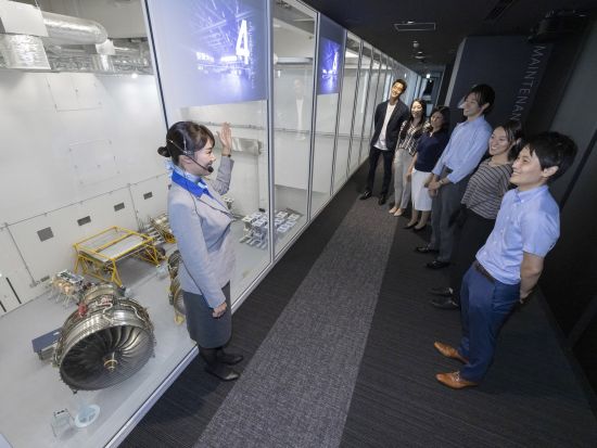 ANA Blue Base 見学ツアー　各回15名＜東京・大田区＞