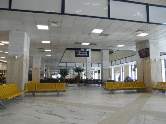 【空港送迎】アスワン国際空港 ⇔ アスワン市内 ＜貸切／英語アシスタント＞