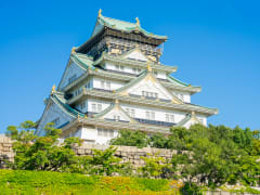 Japan_Osaka_castle_pixta_55737843_