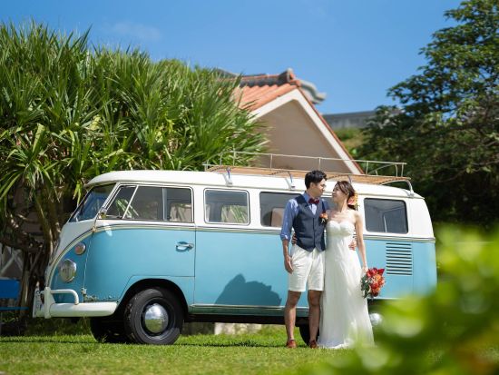 ウェディングフォト　ご希望のロケーションで撮影するオーダーメイドプラン！＜撮影データ・衣装・メイク・小物付き／北谷町＞