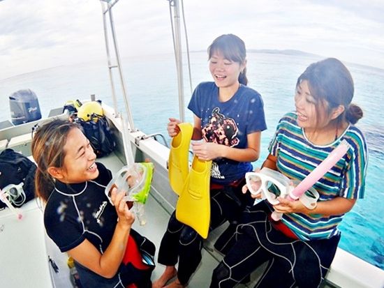 石垣島でダイバーデビュー！PADIオープンウォーターライセンス最短2日間で取得OK！＜eラーニング・器材レンタル・ランチ代込＞
