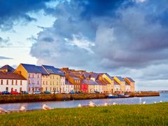 Ireland_Galway_shutterstock_604909073