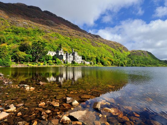 モハーの断崖＆コネマラ地方＆アラン諸島　2泊3日観光ツアー ＜ゴールウェイ宿泊／列車利用／朝食付き／英語ガイド／ダブリン発＞