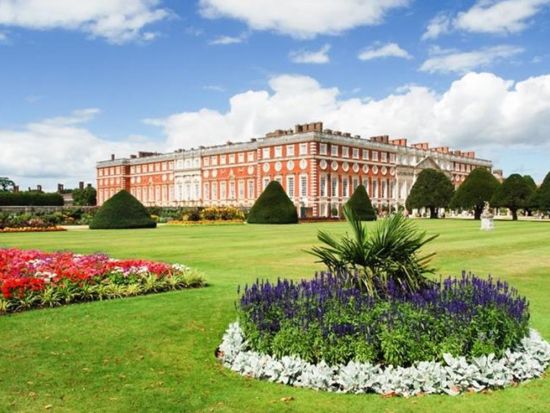 ハンプトン・コート宮殿(Hampton Court Palace)&ガーデン 入場チケット☆チケット購入時間を節約！