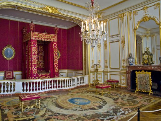 世界遺産ロワール古城めぐり 日帰りツアー　シャンボール城＋シュノンソー城＋ブロワ城　ワイン試飲付き＜英語ガイド＞by City Wonders