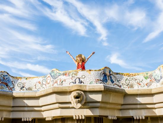 グエル公園　入場チケット事前予約 ＜スペイン料理ランチ付き＞