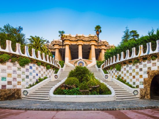 グエル公園　入場チケット事前予約 ＜スペイン料理ランチ付き＞