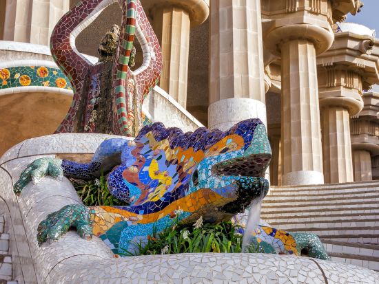 グエル公園　入場チケット事前予約 ＜スペイン料理ランチ付き＞