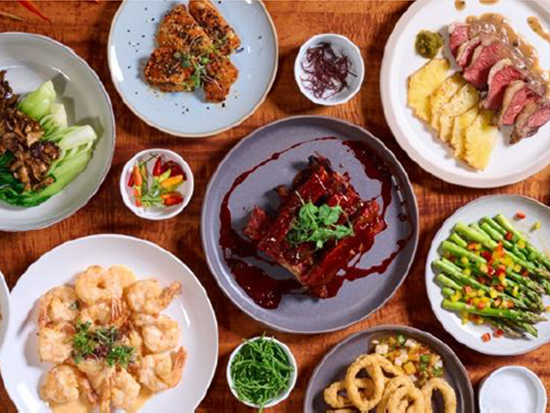 ポリネシア カルチャー センター　ハワイ最大の伝統ルアウショー！ショーのみまたはビュッフェ・ディナー付きから選べるプラン＜送迎付きプランあり＞