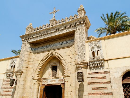 coptic_christian_church_cairo_egypt_pixta_80759250