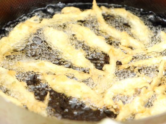 阿寒湖 天然ワカサギ釣り会場送迎ツアー グループ1台当たり料金 空港発着可能な貸切プランで自由自在！＜釧路市内・釧路空港発着＞