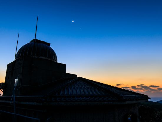 星空ガイドと行く 鬼岳星空観賞ツアー プラネタリウムのようなリアル星空を解説 ＜日・月・火・水／福江島・五島市＞ by アクロス五島