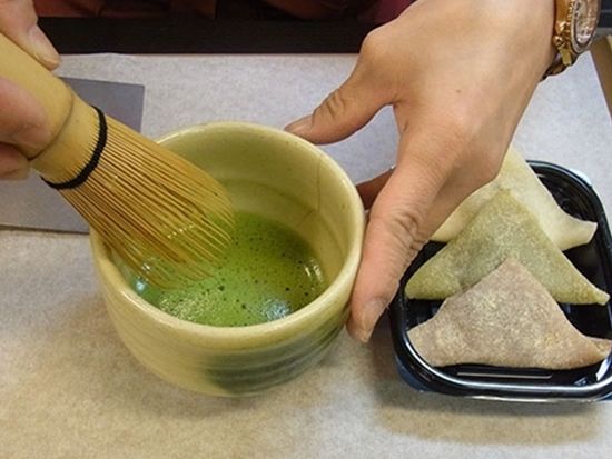 生八つ橋づくり体験 京都名物を生地から作成！お点前体験付きプランもあり＜2名～／60～120分／右京区＞by 八つ橋庵とししゅうやかた