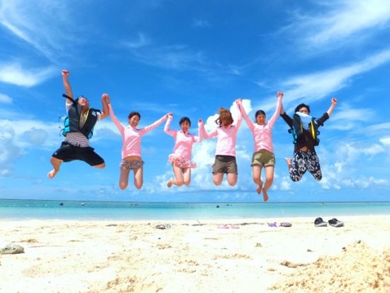 スノーケリングツアー　透明度抜群の外界ダイビングスポットにご案内！＜6～10月催行／久米島＞