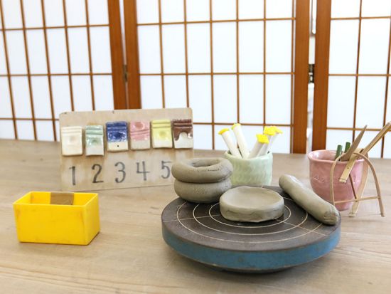 陶芸体験 手びねり体験でマグカップや花瓶など自由に創作 ＜1名～予約可／60～120分／清水寺近く＞by 清水焼窯元 森陶器館