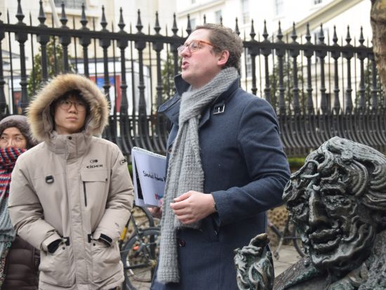 シャーロック・ホームズゆかりの地をめぐる　ロンドンウォーキングツアー ＜英語ガイド＞