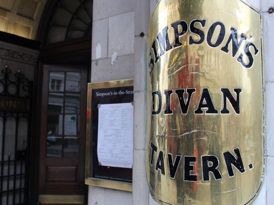 シャーロック・ホームズゆかりの地をめぐる　ロンドンウォーキングツアー ＜英語ガイド＞