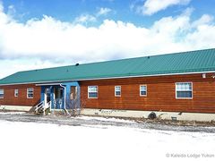 Kaleido-Lodge-Exterior-Winter-02-600