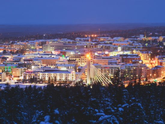 【空港送迎】ロヴァニエミ空港⇔ロヴァニエミ市内＜貸切／英語ドライバー＞