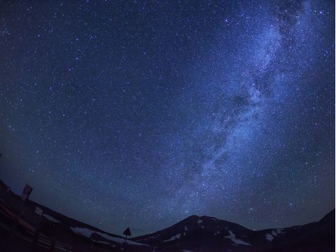知床ナイトツアー 人工の明かりがない世界遺産知床の夜の星座鑑賞。毛布＆マット貸出あり＜6～11月／知床斜里町ウトロ温泉送迎無料＞by知床ネイチャーオフィス