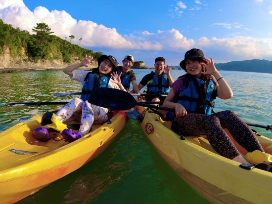 【1組貸切】マングローブカヤック・シーカヤック体験 2つのアクティビティが楽しめる！＜6歳以上／動画・写真撮影無料／やんばる（東村）＞