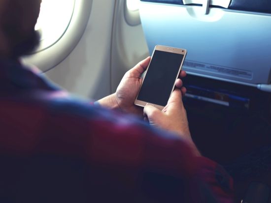 【空港送迎】トロムソ空港⇔トロムソ市内ホテル＜貸切／英語ドライバー＞