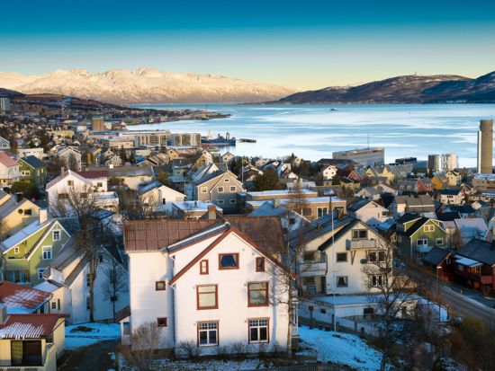 【空港送迎】トロムソ空港⇔トロムソ市内ホテル＜貸切／英語ドライバー＞