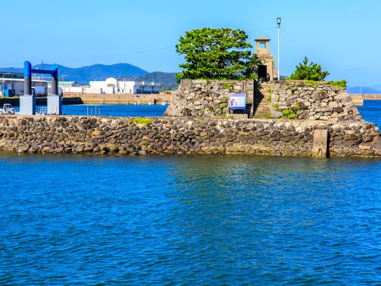 福江島街歩き 五島家の歴史と伊能忠敬も歩いた道を楽しむぶらりウォーキング＜2時間＞ by アクロス五島