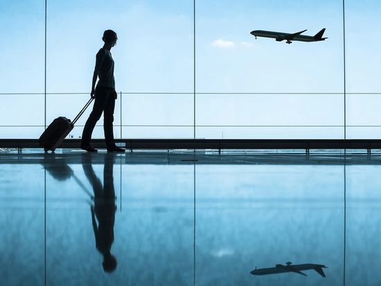 Airport_Terminal_Silhouette_shutterstock_300098624