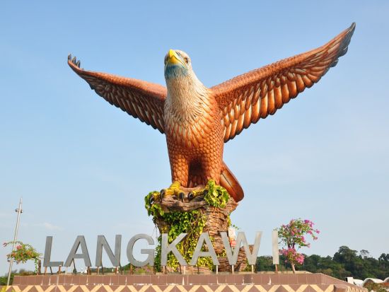 ランカウイ島内さくっと半日観光ツアー＜午前／昼食付／ランカウイ発＞