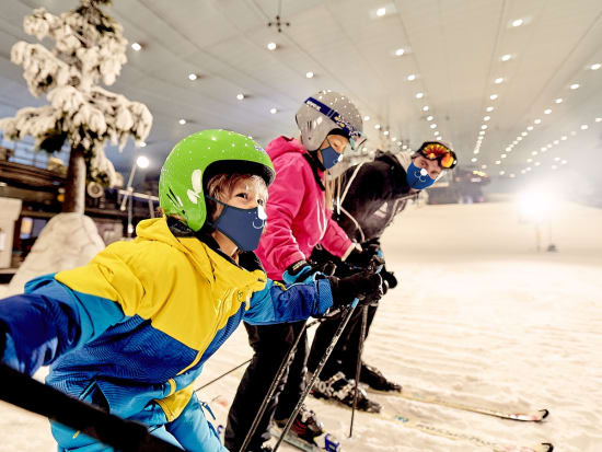 Kids_Skiing_(3)