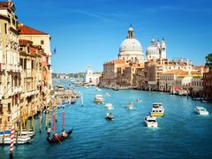 Italy_Venice_Basilica_Santa_Maria_della_Salute_shutterstock_302943155