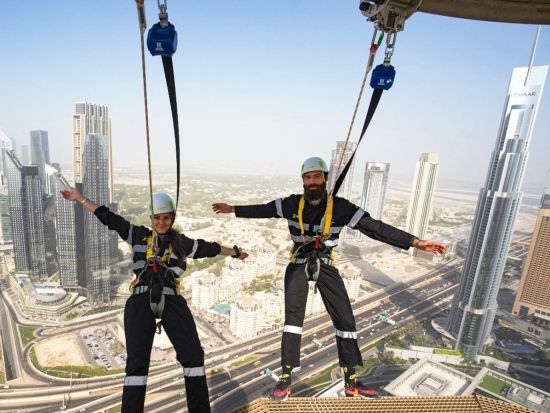 スカイ・ビューズ（Sky Views）展望台の入場チケット予約 ＊スリル満点エッジウォーク付きプランあり＜ドバイ発／アドレス スカイ ビュー ホテル＞