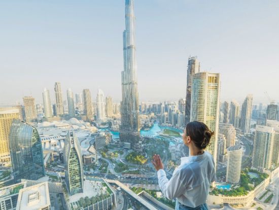 スカイ・ビューズ（Sky Views）展望台の入場チケット予約 ＊スリル満点エッジウォーク付きプランあり＜ドバイ発／アドレス スカイ ビュー ホテル＞