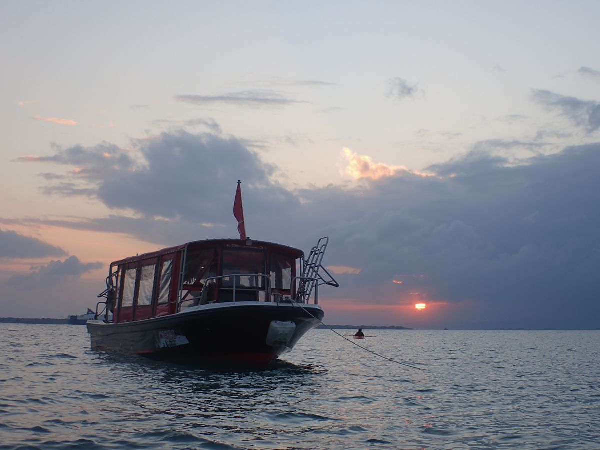 サンセットクルーズ | 沖縄 旅行の観光・オプショナルツアー予約