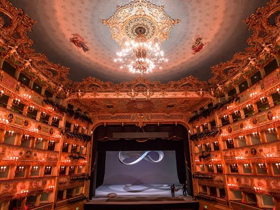 Italy_Venice_Teatro La Fenice_pixta_85876599_M