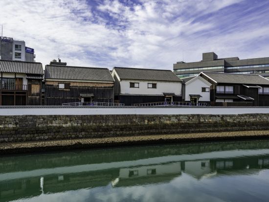 【定期観光バス／9:30発】平和の祈り＆異国情緒コース　異国文化と歴史の残る平和都市長崎をまるごと観光 ＜1名から催行／長崎市＞ by 長崎バス観光株式会社