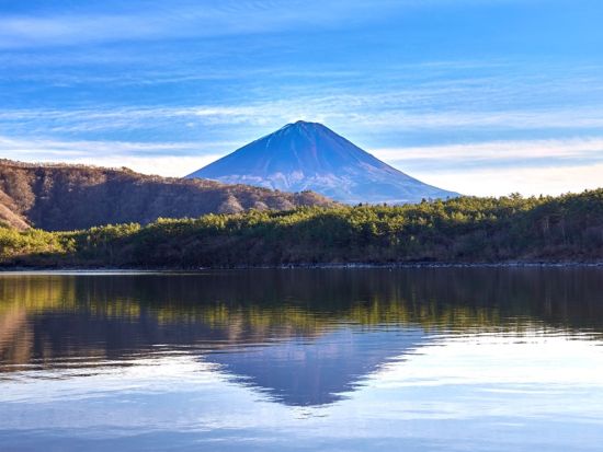 【愛犬連れOK】西湖カヤック体験　早朝からサンセットクルーズまで選べる4つの開始時間＜2時間／犬用ライフジャケット貸出有／富士河口湖町＞