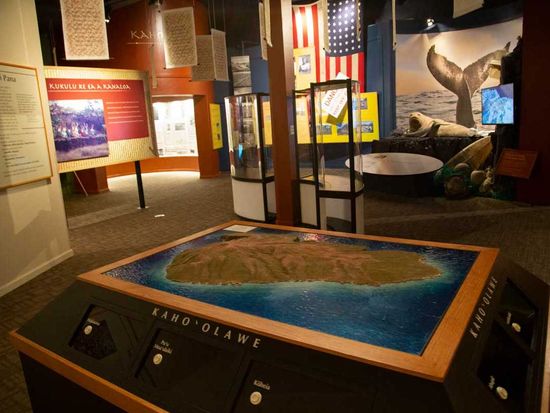 kahoolawe_maui_ocean_center