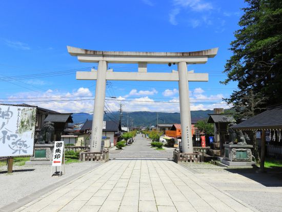 神秘のパワースポット巡り！諏訪大社＋守屋神社を巡る旅＜3時間／選べる出発時間／貸切／諏訪市発＞