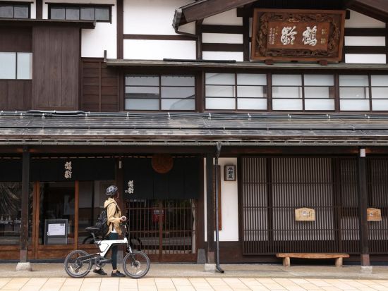田んぼポタリング 田園風景の中を電動自転車でゆったり気ままな自転車旅へ ＜半日 or 1日／音声ガイドアプリ付／南魚沼＞